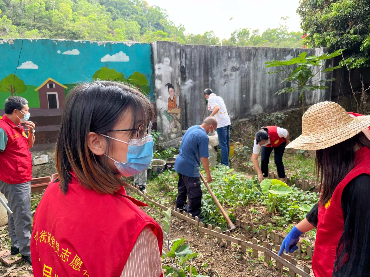 【黨建】新動(dòng)力展覽入黨積極分子參加吉華街道開(kāi)展的“珍惜資源永續(xù)利用，綠化環(huán)境凈化心靈”主題黨日志愿活動(dòng)(圖3)