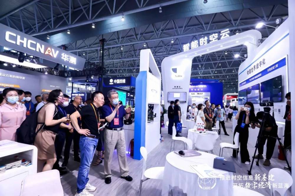 【現(xiàn)場(chǎng)】2022中國(guó)地理信息產(chǎn)業(yè)大會(huì)，今日開(kāi)展！(圖2)
